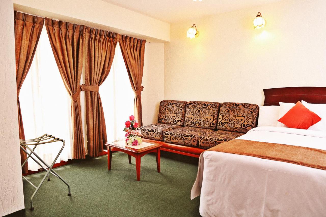 Apart Hotel Caminos Del Inca Ліма Екстер'єр фото
